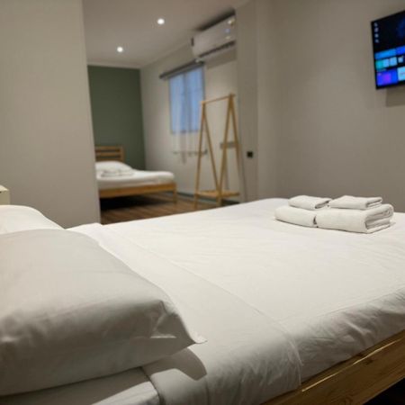 O'Shea'S Sukhumvit Bangkok Hotel Bagian luar foto